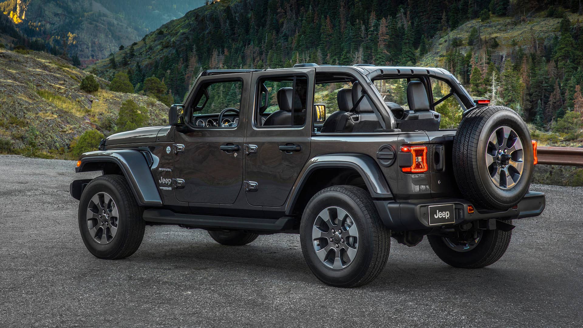2020 Jeep Wrangler Sahara in gray