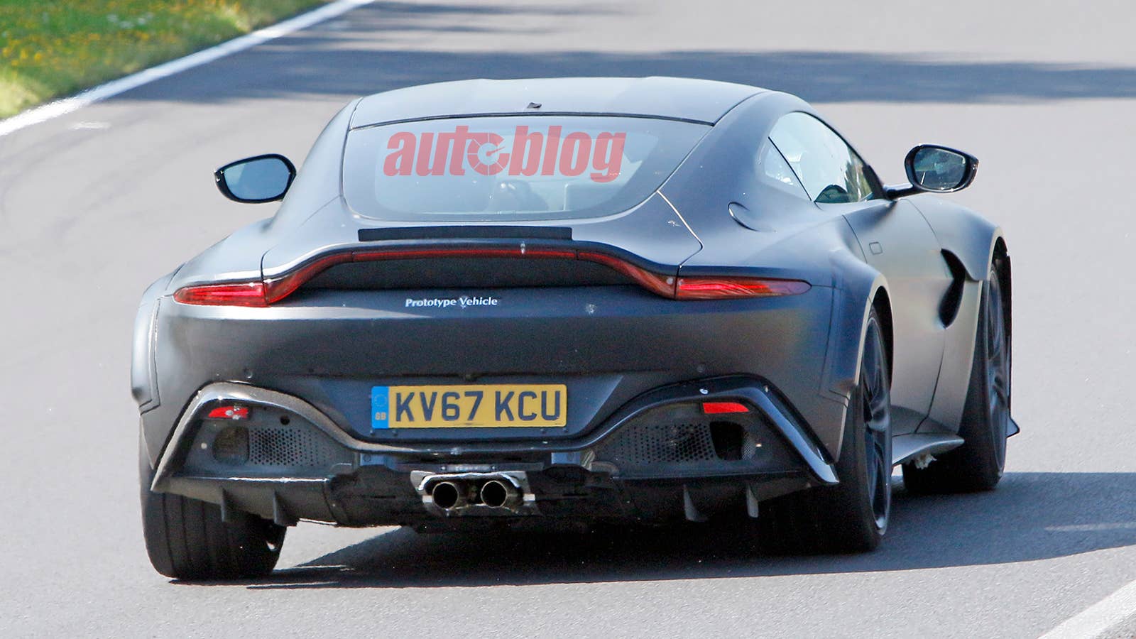 Aston Martin V12 Vantage prototype