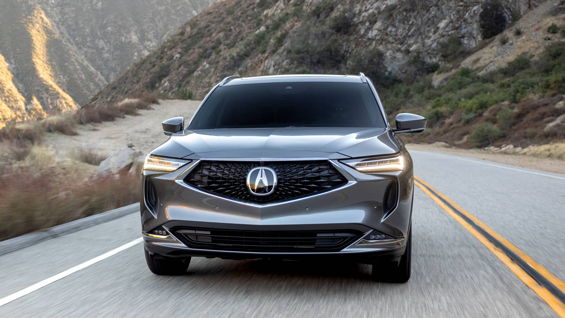 2022 MDX Advance