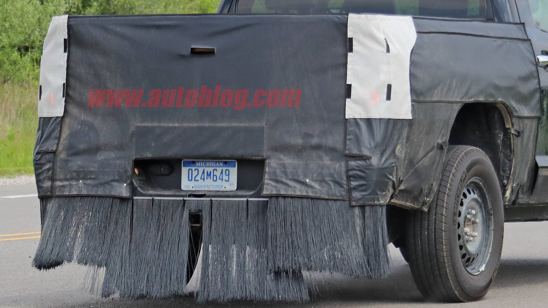 2021 Toyota Tundra hybrid spied