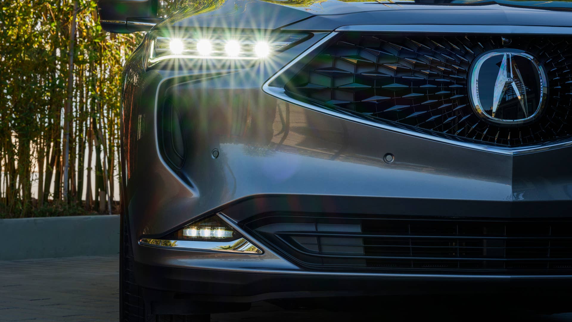2022 MDX Advance