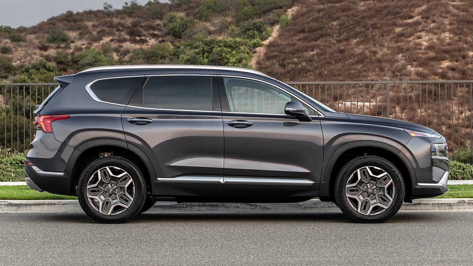 2021 Hyundai Santa Fe Hybrid