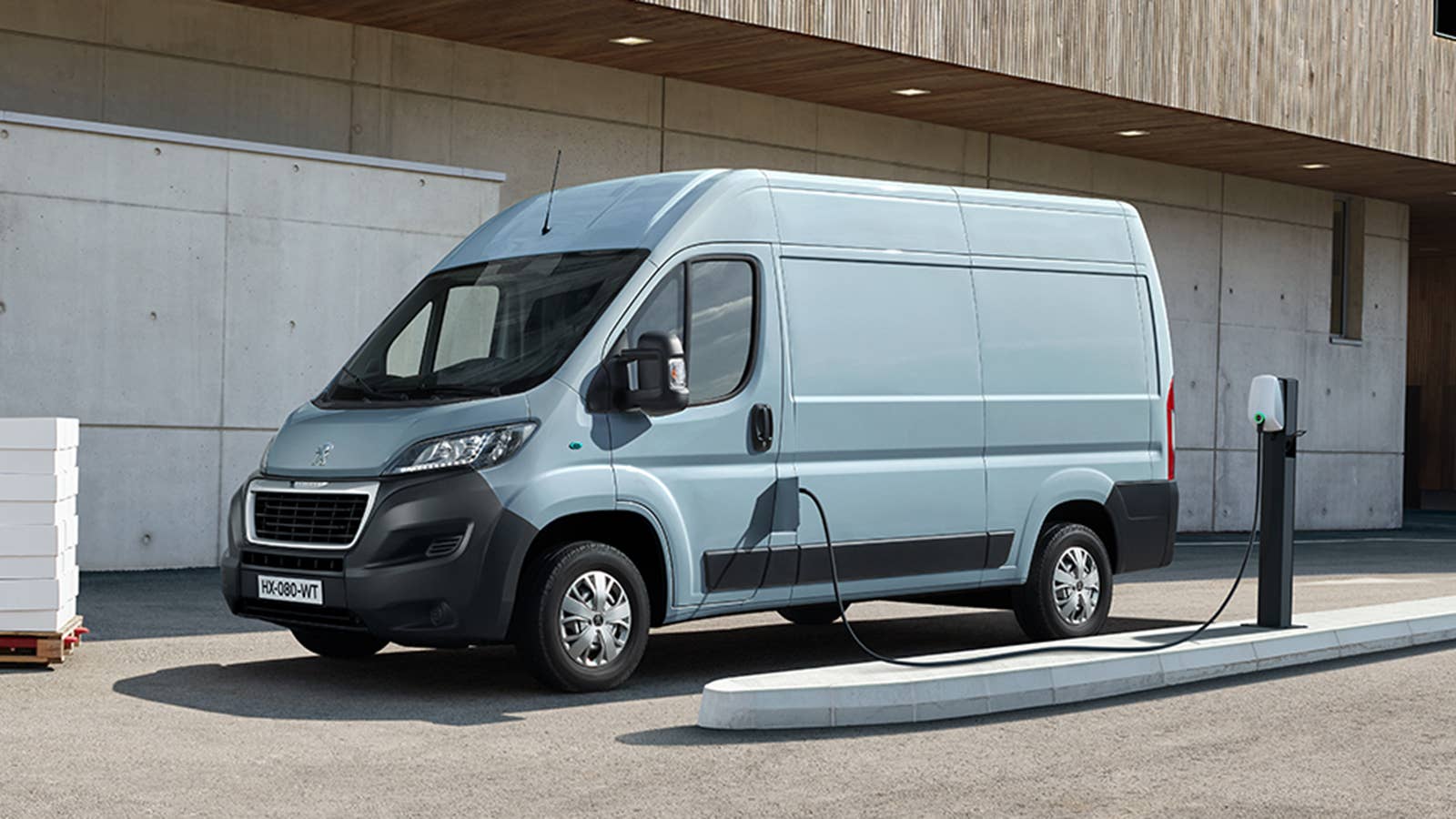 Peugeot E-Boxer