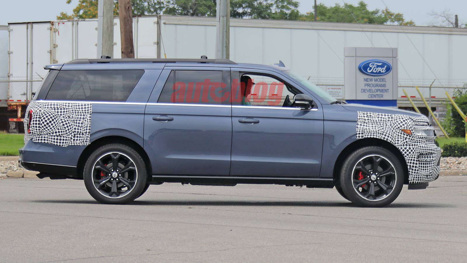 2022 Ford Expedition ST prototype