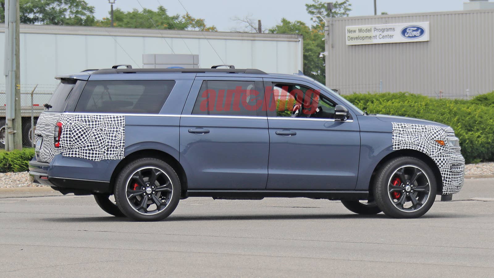 2022 Ford Expedition ST prototype