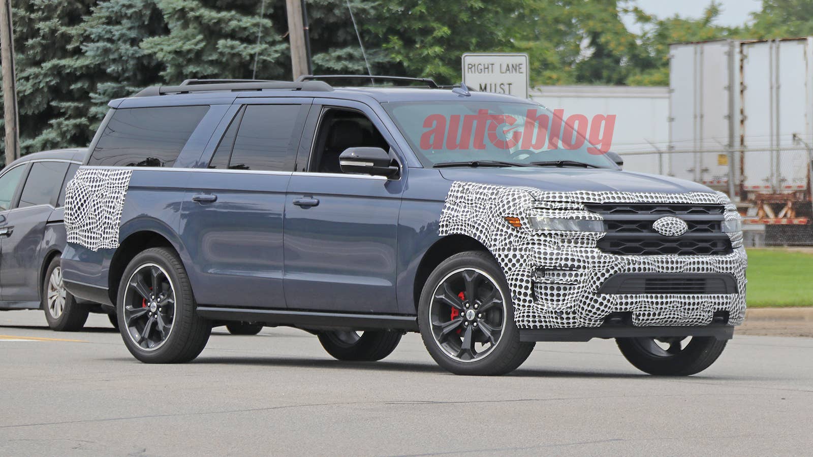 2022 Ford Expedition ST prototype