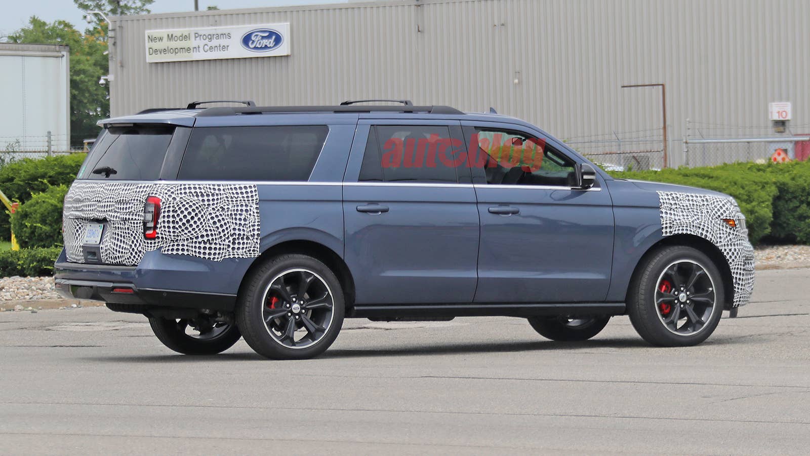2022 Ford Expedition ST prototype