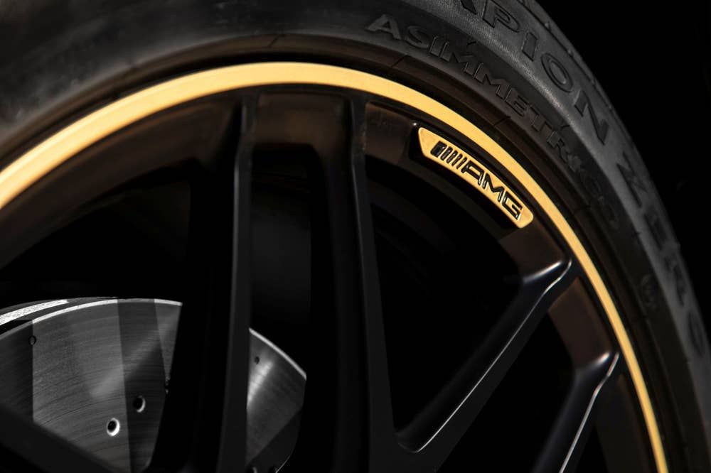 Mercedes-AMG und Cigarette Racing präsentieren das neue Rennboot 59’ Tirranna AMG Edition auf der Miami Boat Show 2020 // Mercedes-AMG and Cigarette Racing present the all-new 59’ Tirranna AMG Edition at the 2020 Miami Boat Show