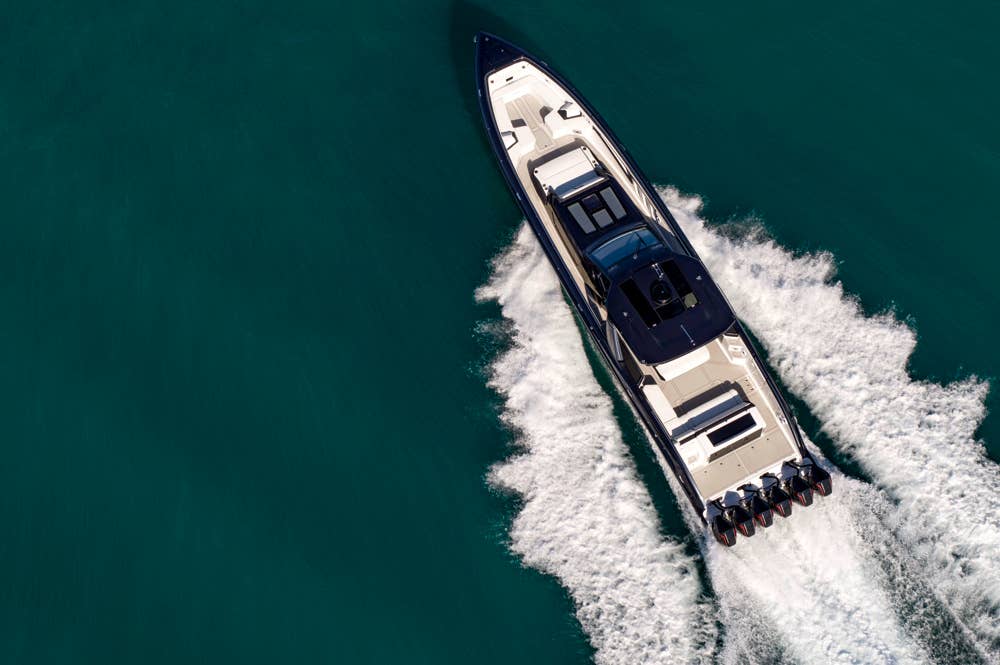 Mercedes-AMG und Cigarette Racing präsentieren das neue Rennboot 59’ Tirranna AMG Edition auf der Miami Boat Show 2020 // Mercedes-AMG and Cigarette Racing present the all-new 59’ Tirranna AMG Edition at the 2020 Miami Boat Show