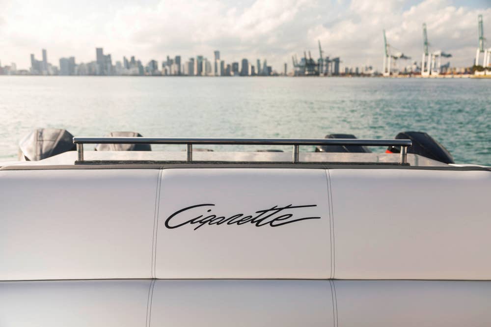 Mercedes-AMG und Cigarette Racing präsentieren das neue Rennboot 59’ Tirranna AMG Edition auf der Miami Boat Show 2020 // Mercedes-AMG and Cigarette Racing present the all-new 59’ Tirranna AMG Edition at the 2020 Miami Boat Show