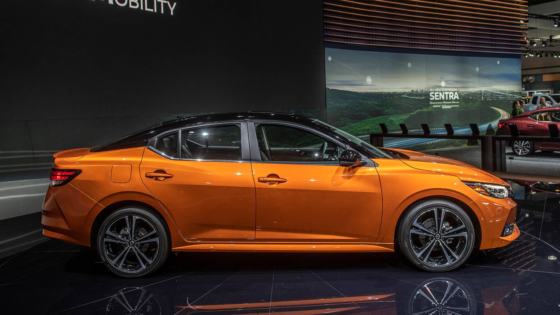 2020 Nissan Sentra takes a walk on the upscale side - Autoblog