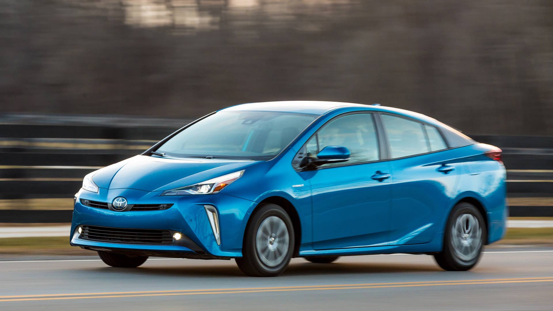 2019 Toyota Prius AWD-e