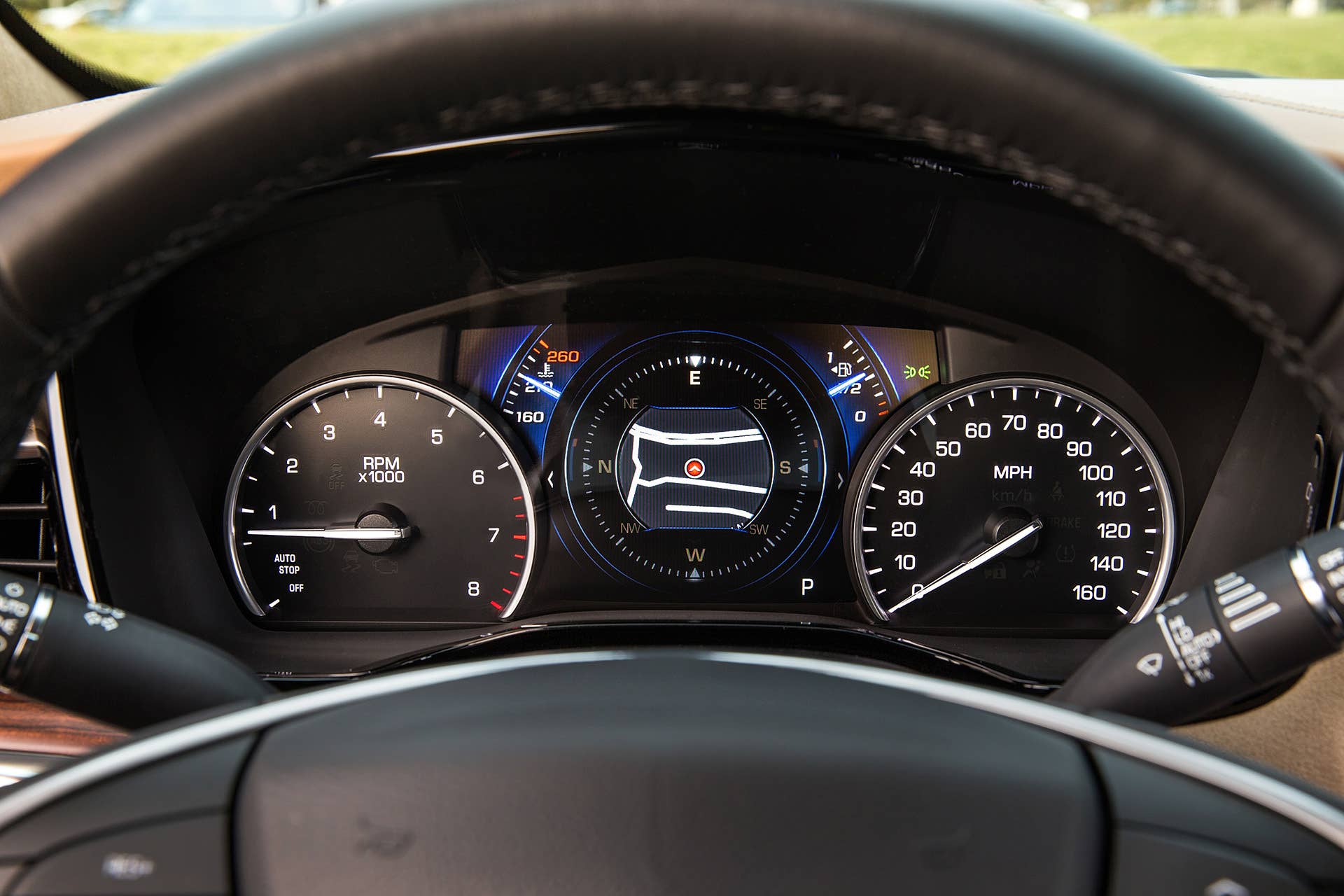 2017 Cadillac XT5 gauges