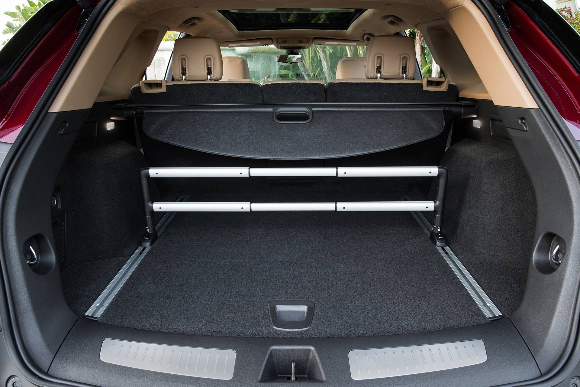 2017 Cadillac XT5 rear cargo area