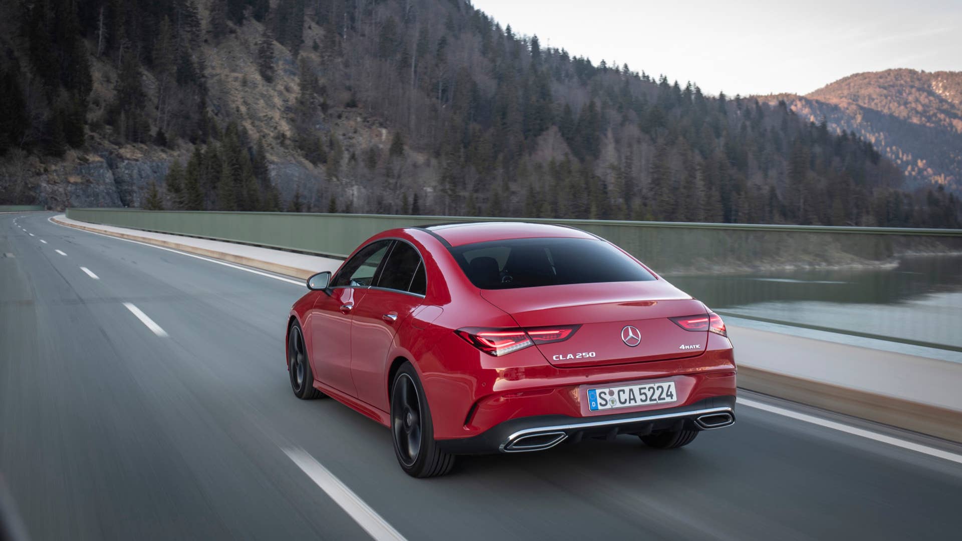 2020 Mercedes-Benz CLA 250