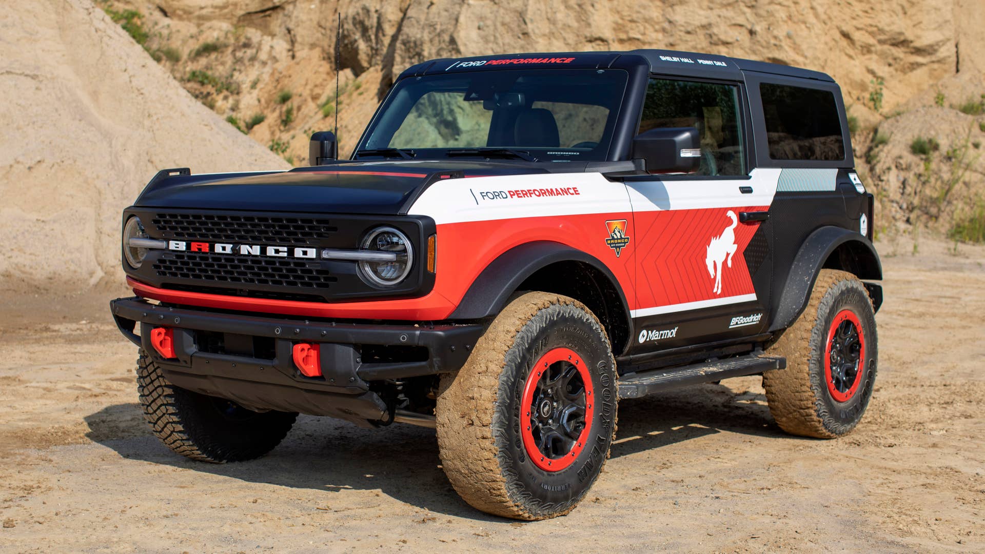Looking to build upon last year’s first-place finish and further demonstrate every model’s Built Wild™ promise, Ford is sending its full Bronco® outdoor brand lineup of all-4x4 SUVs to compete in the 2021 Rebelle Rally – an all-women off-road event that challenges participants to conquer the harsh desert terrains of Nevada and California. Three two-women teams will compete in a Bronco two-door, Bronco four-door and Bronco Sport at the October event.