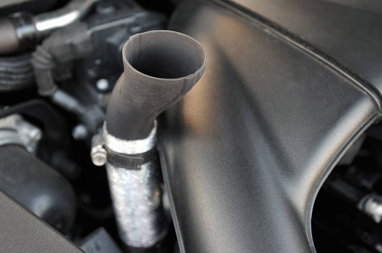 2012 Lexus LFA engine detail