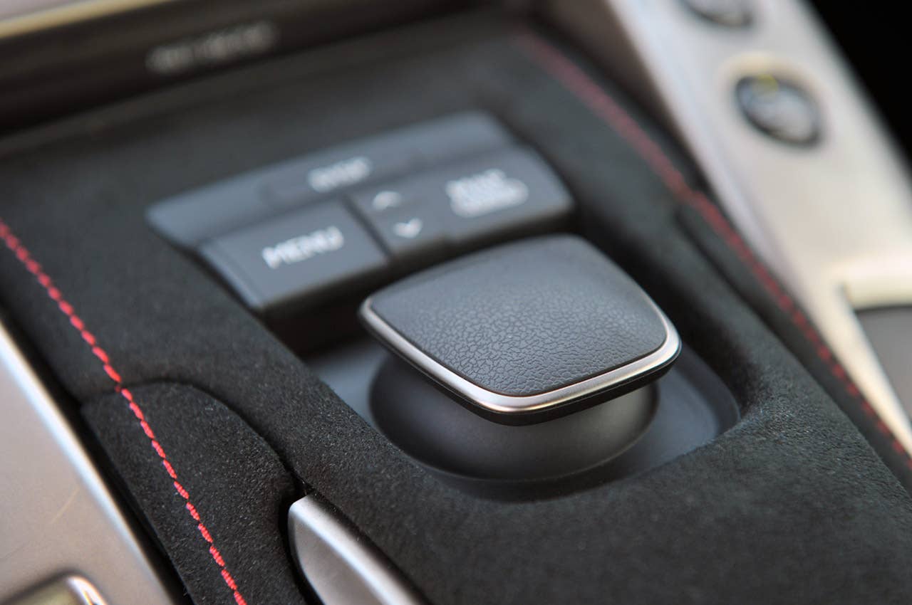 2012 Lexus LFA multimedia system control knob