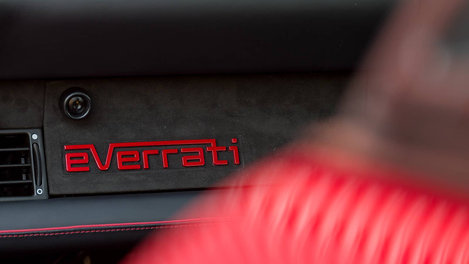 Everrati Signature Widebody Porsche 911 EV