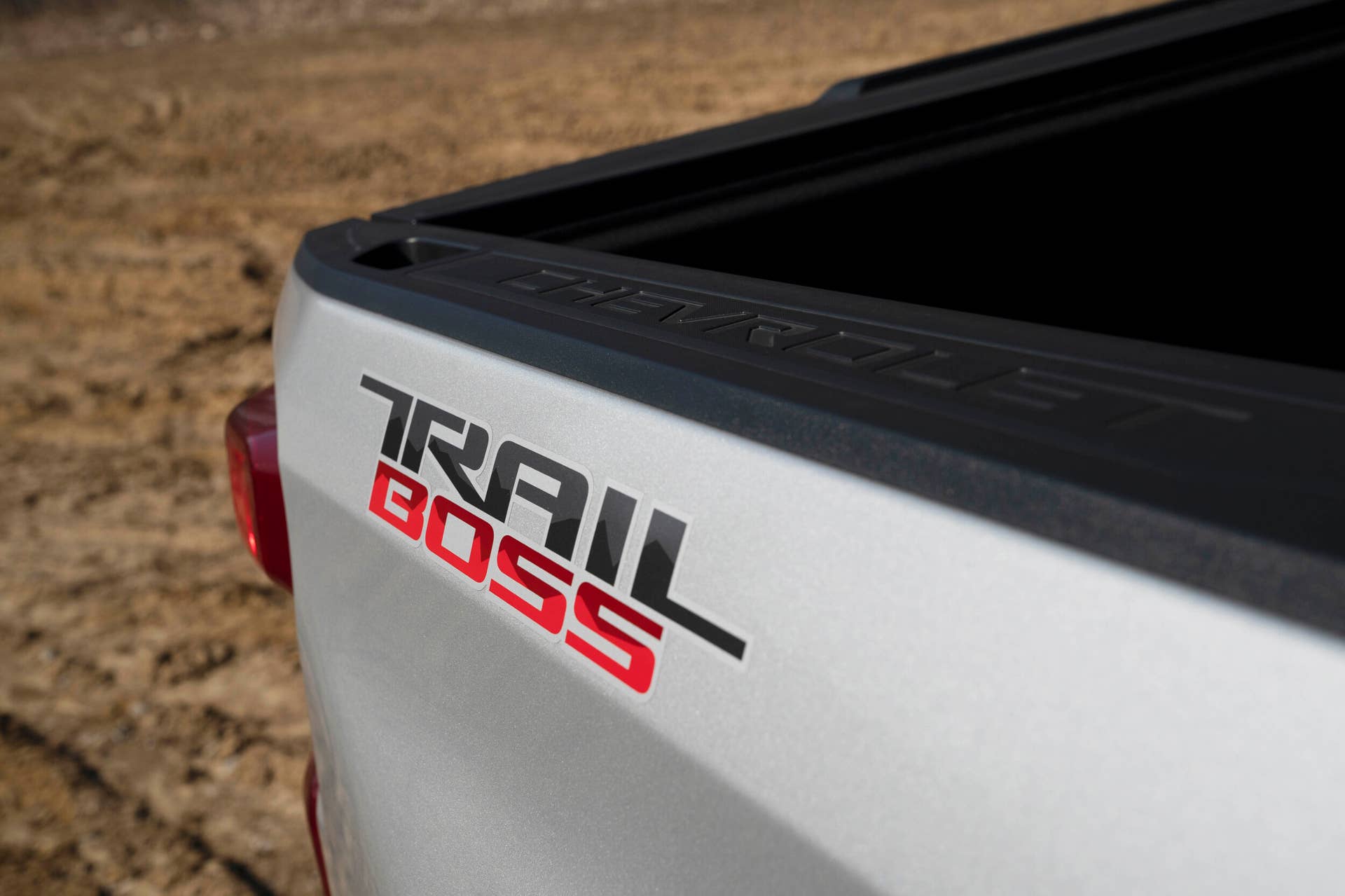 2020 Chevrolet Silverado Custom Trail Boss