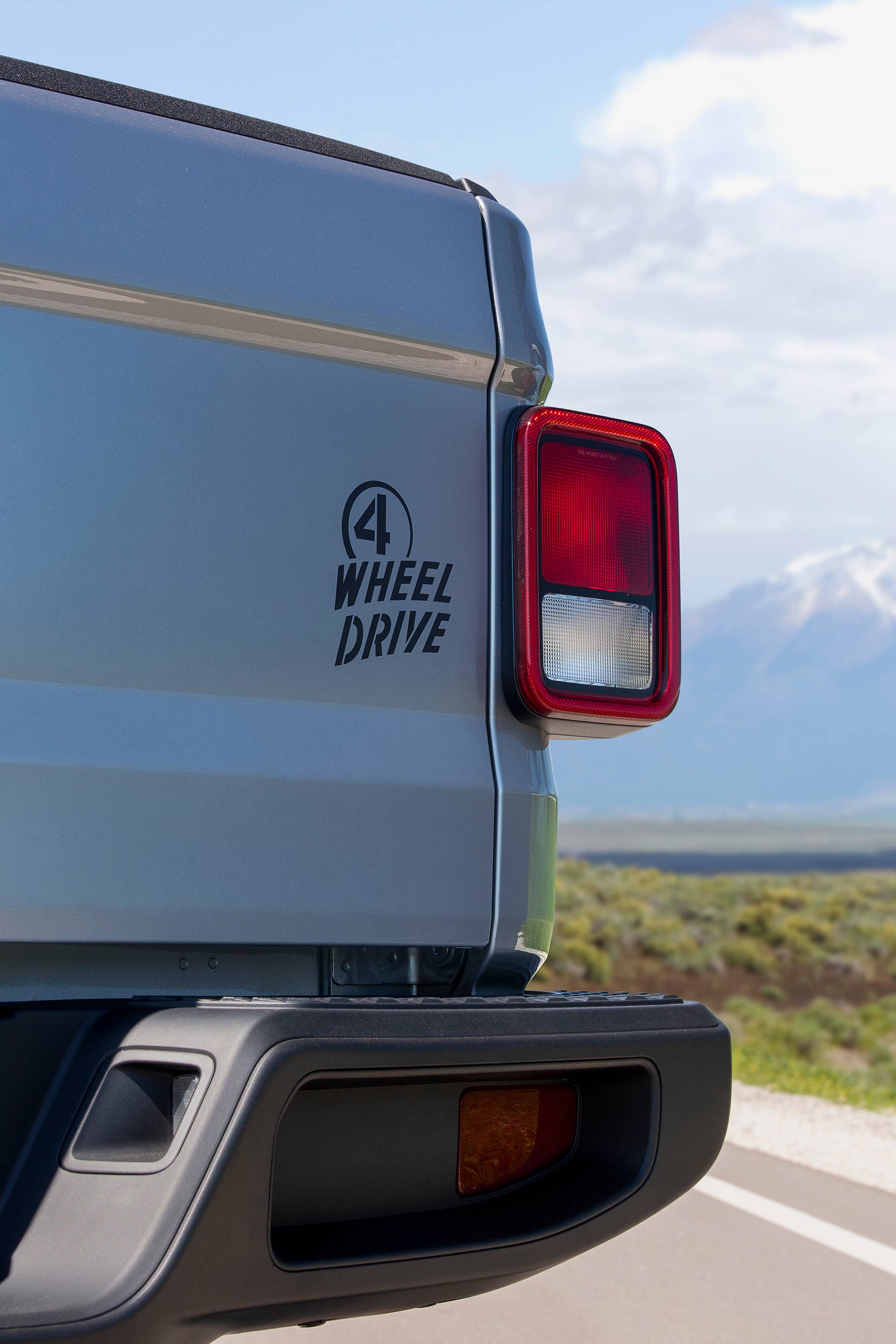 2021 Jeep® Gladiator Willys tailgate decal