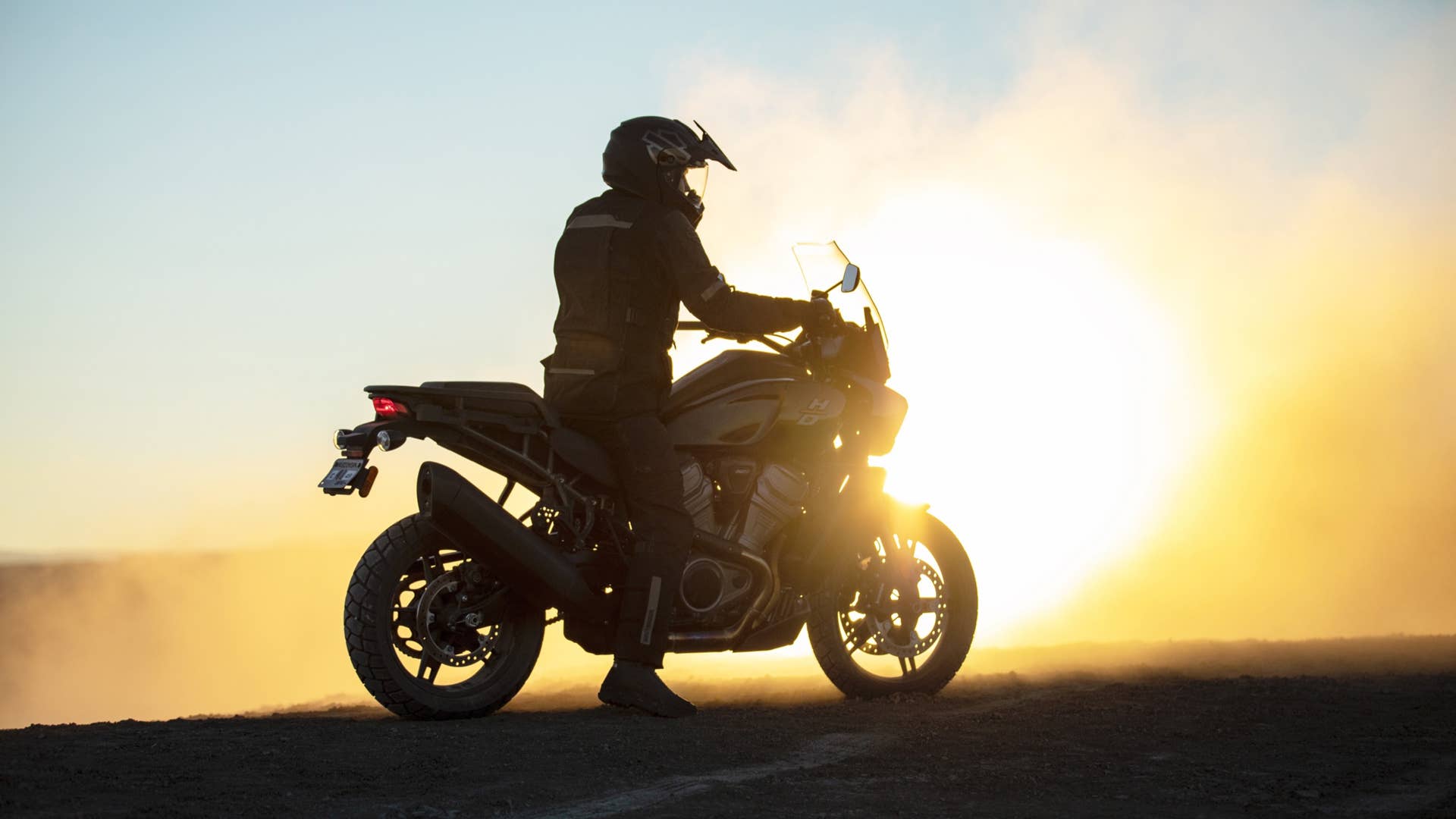 MY21 Pan America Riding Photography