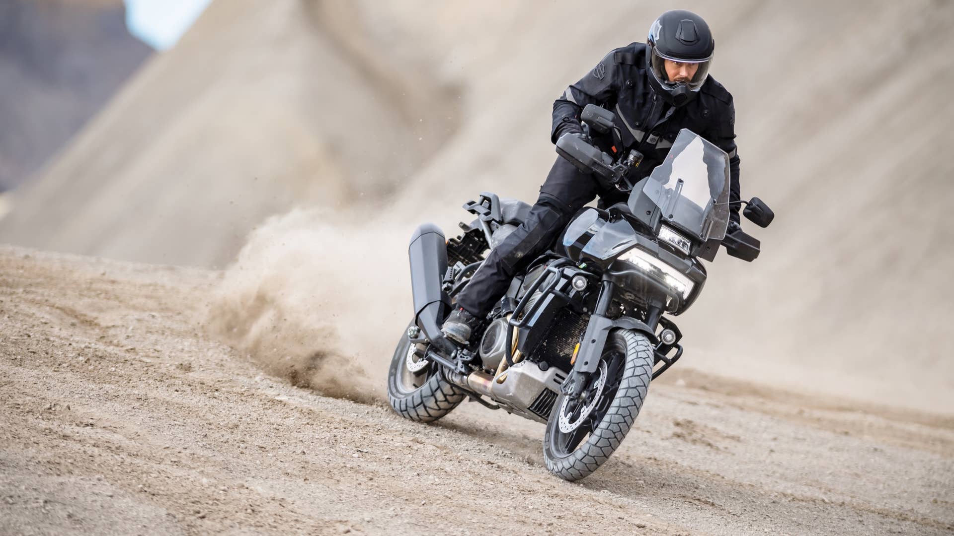 MY21 Pan America Riding Photography