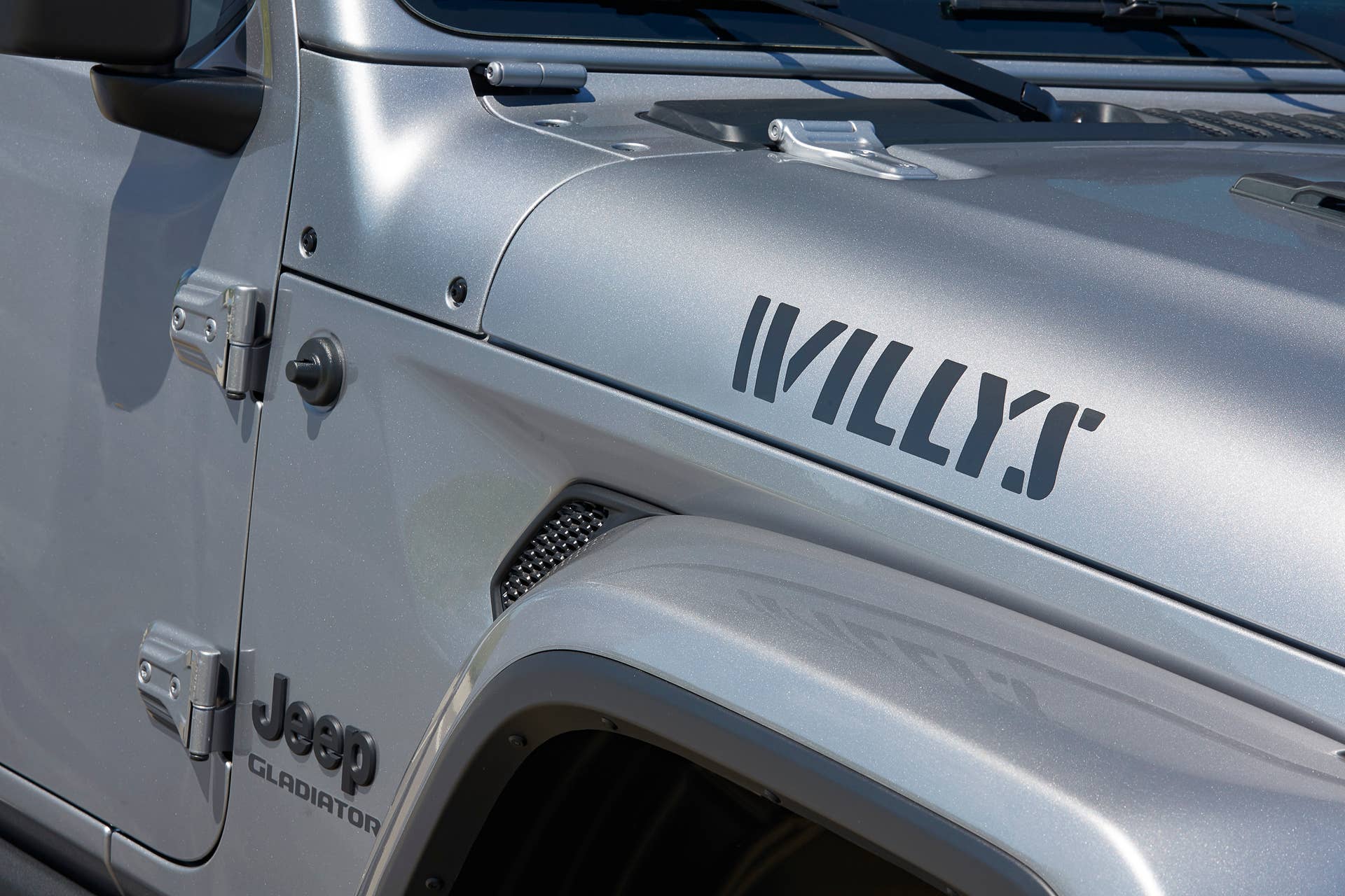 2021 Jeep® Gladiator Willys hood decal