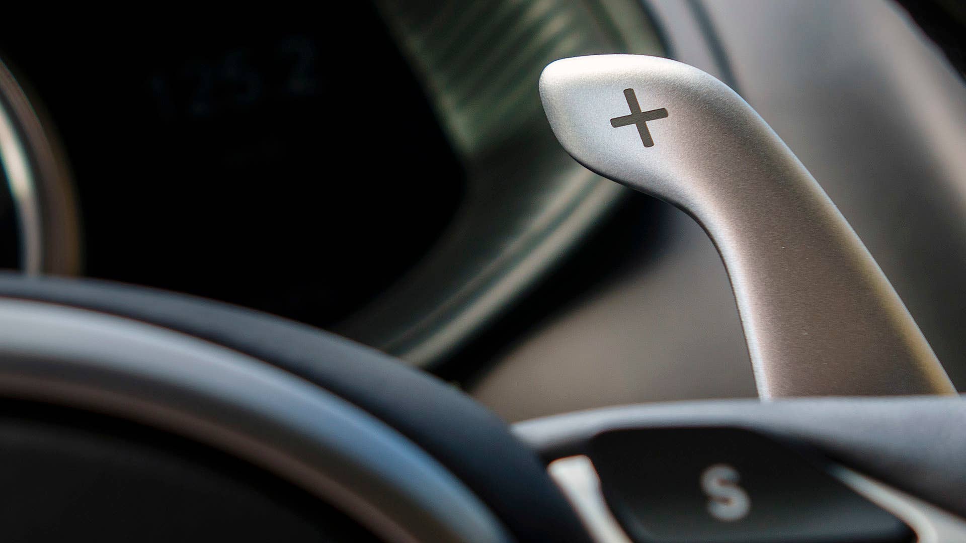 2017 Aston Martin DB11 paddle shifter