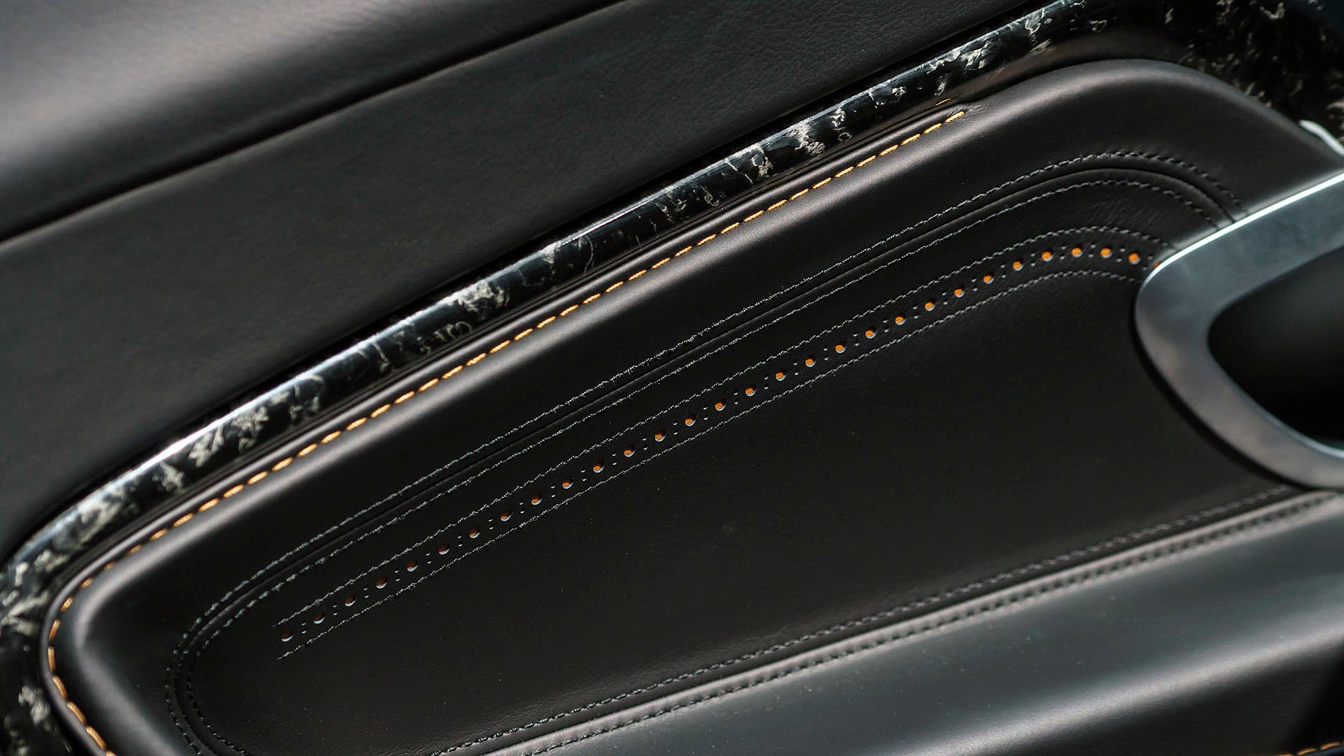 2017 Aston Martin DB11 door trim