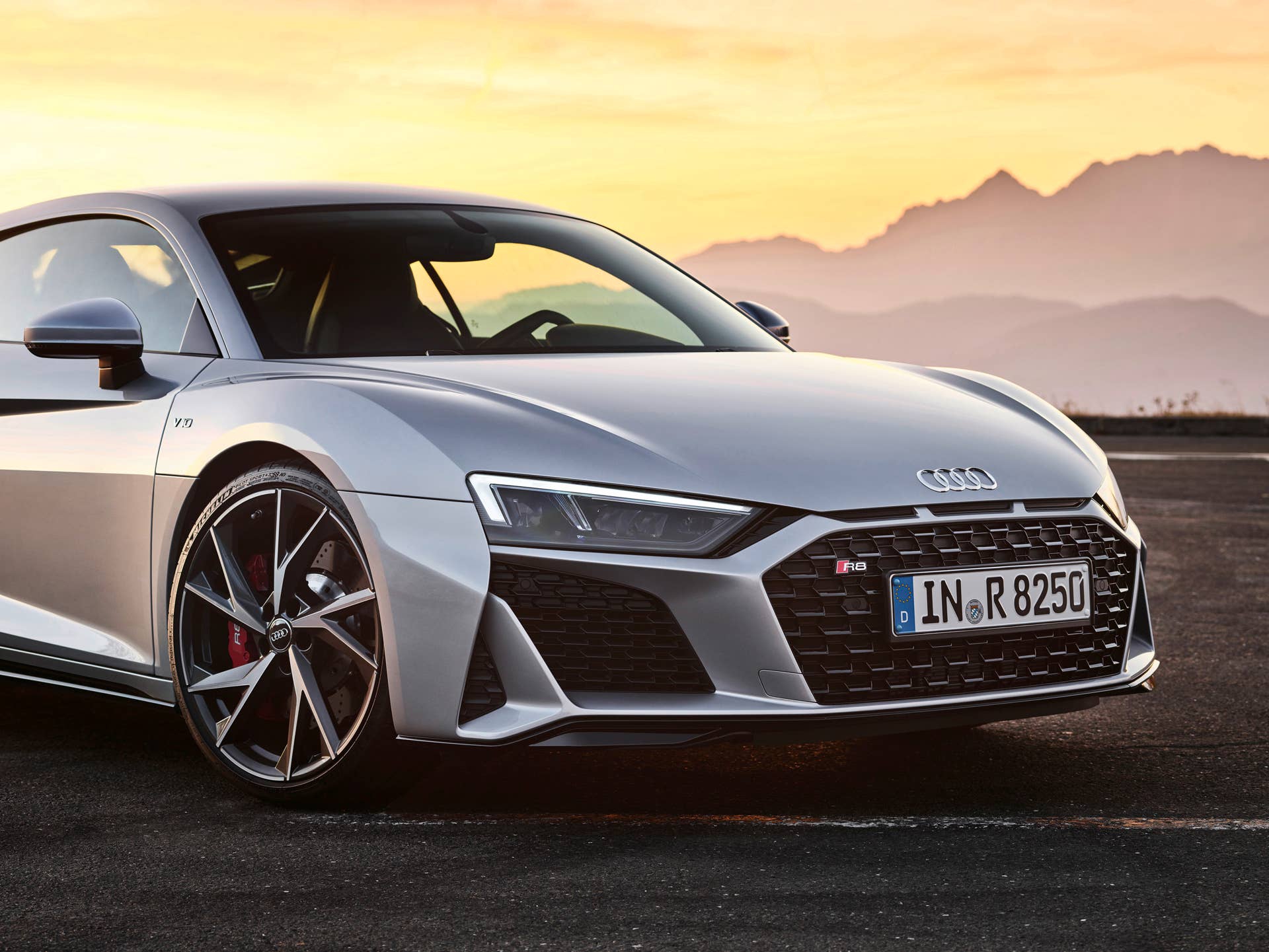 After selling out of the limited-edition, rear-wheel drive 2018 R8 V10 RWS, Audi adds a rear-driver to the standard lineup in Europe for 2020. The Ingolstadt carmaker also introduces a revised GT4 customer race car.