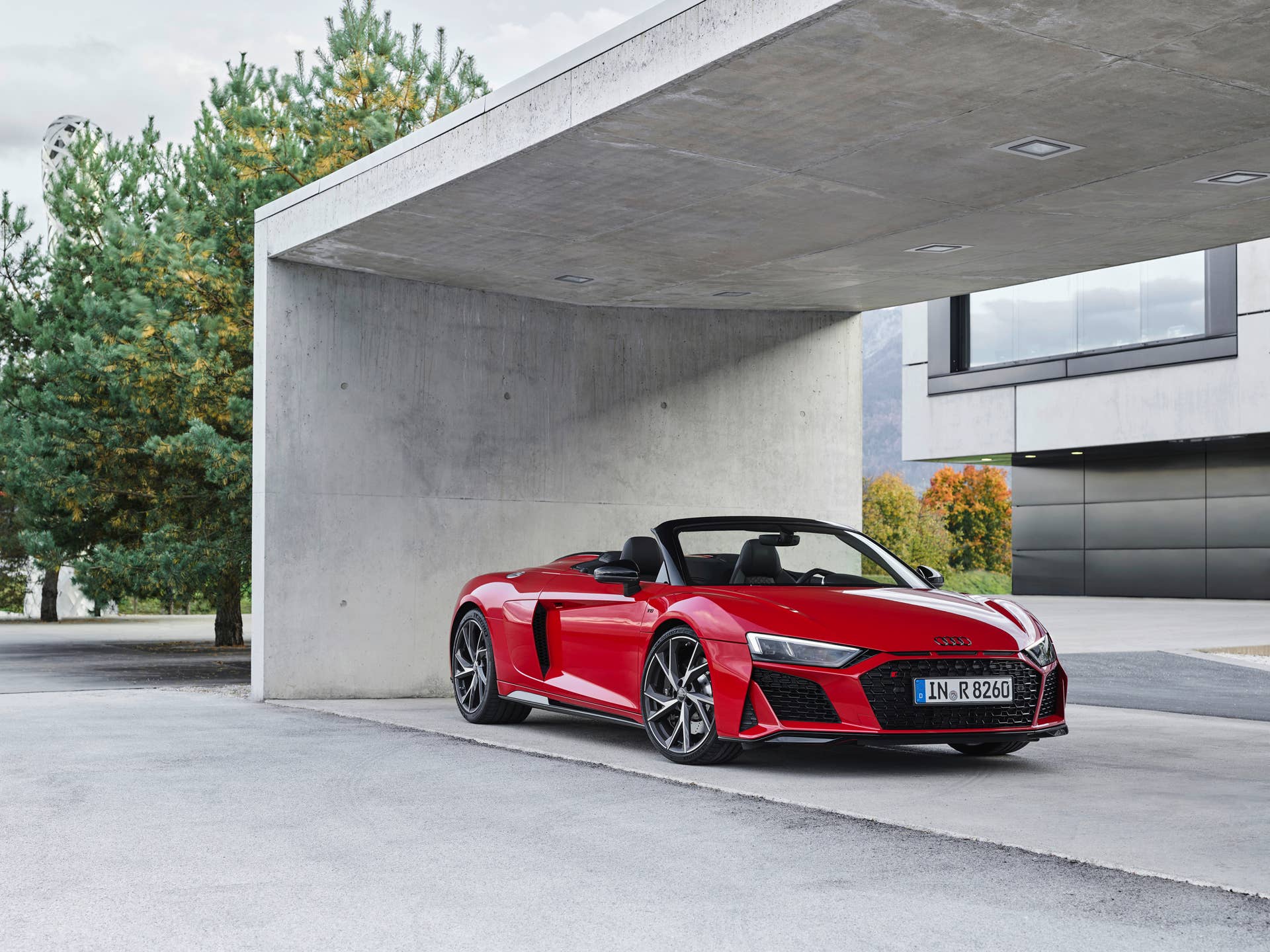 After selling out of the limited-edition, rear-wheel drive 2018 R8 V10 RWS, Audi adds a rear-driver to the standard lineup in Europe for 2020. The Ingolstadt carmaker also introduces a revised GT4 customer race car.