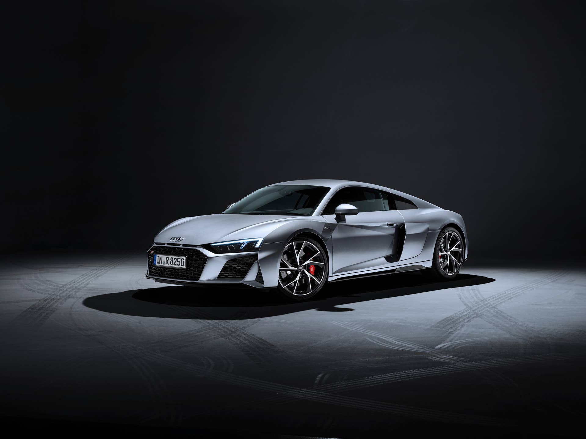 After selling out of the limited-edition, rear-wheel drive 2018 R8 V10 RWS, Audi adds a rear-driver to the standard lineup in Europe for 2020. The Ingolstadt carmaker also introduces a revised GT4 customer race car.