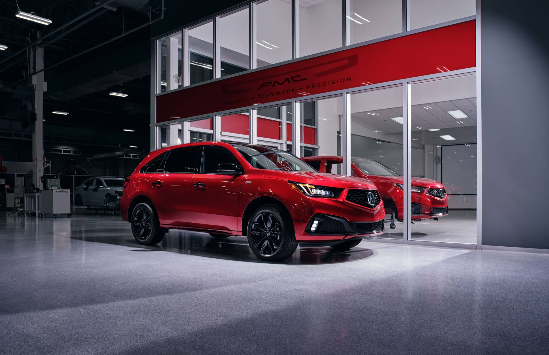 2020 MDX PMC Edition brings Acura NSX build techniques and special features and equipment, plus Valencia Red Pearl paint to the LA Auto Show.