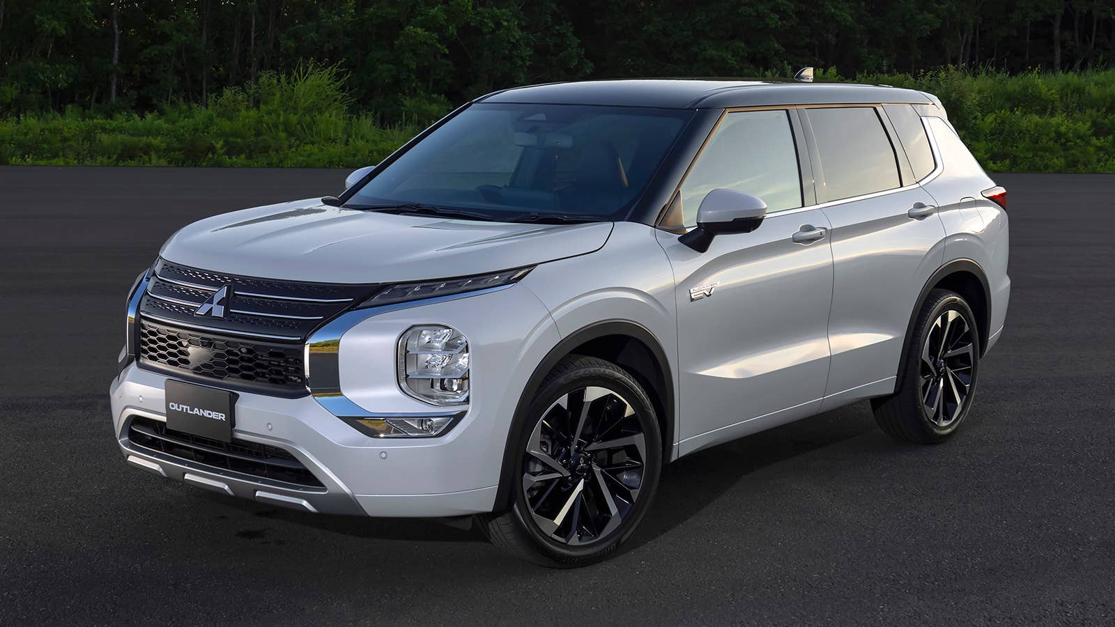 2023 Mitsubishi Outlander PHEV