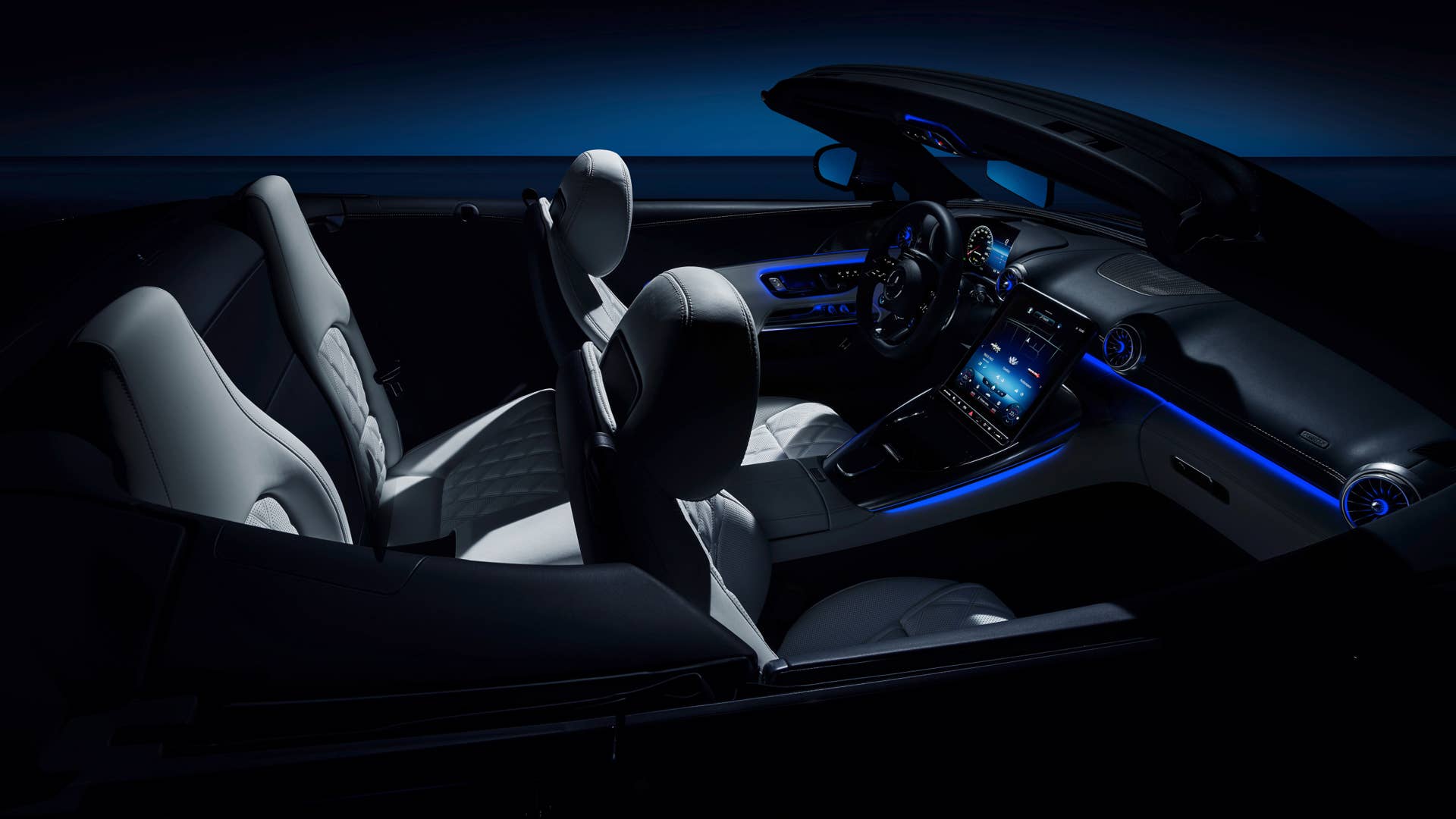 Das exklusive Interieur des neuen Mercedes-AMG SL / The exclusive interior of the new Mercedes-AMG SL
