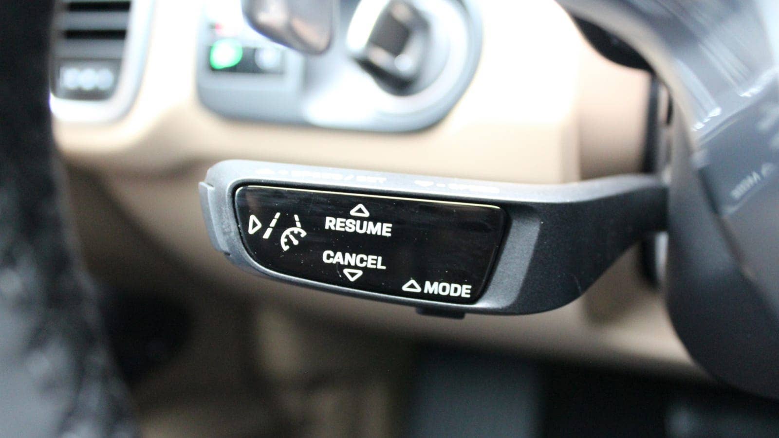 2021 Porsche Cayenne E-Hybrid cruise control stalk
