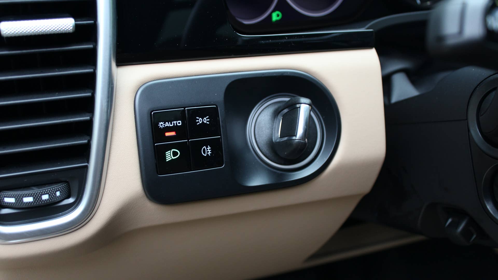 2021 Porsche Cayenne E-Hybrid ignition