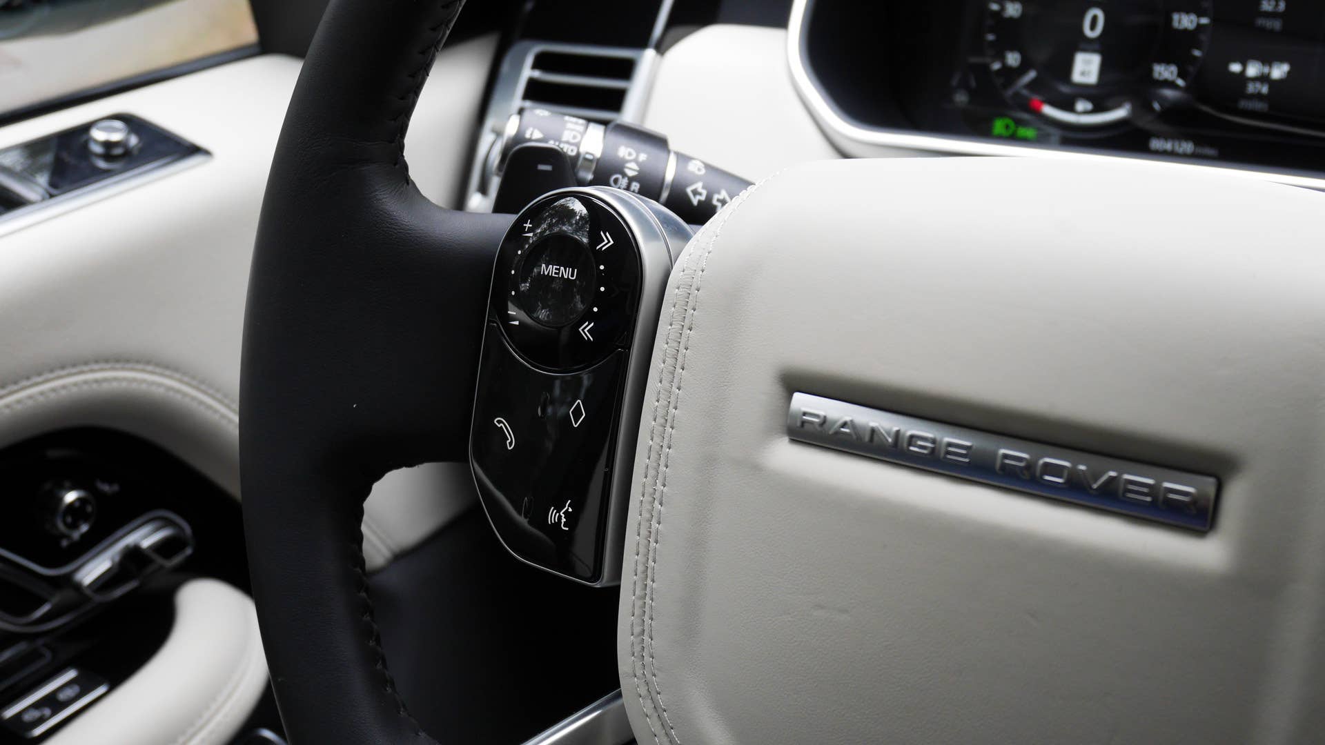 2019 Range Rover P400e
