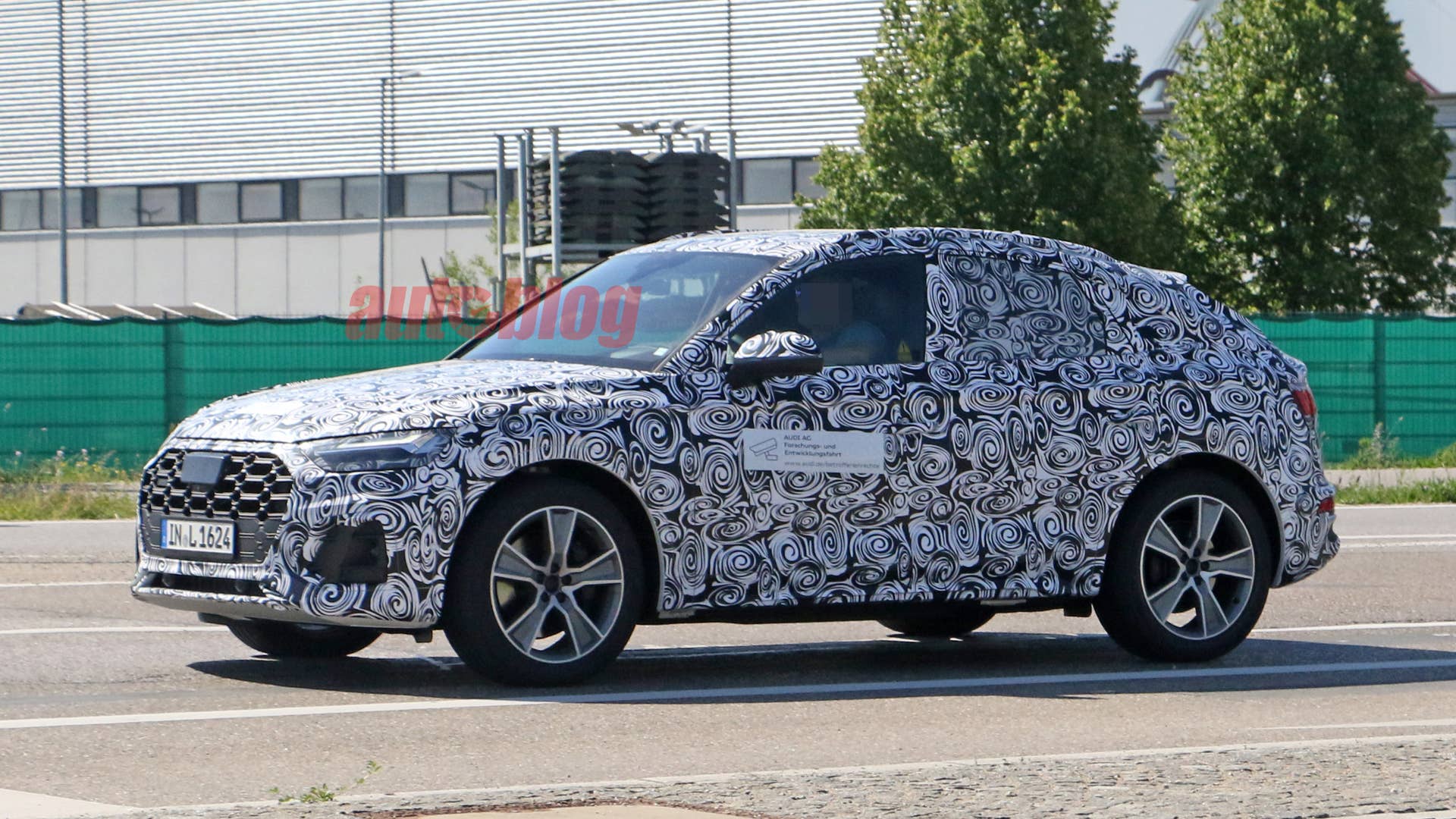 2021 Audi Q5 Sportback prototype