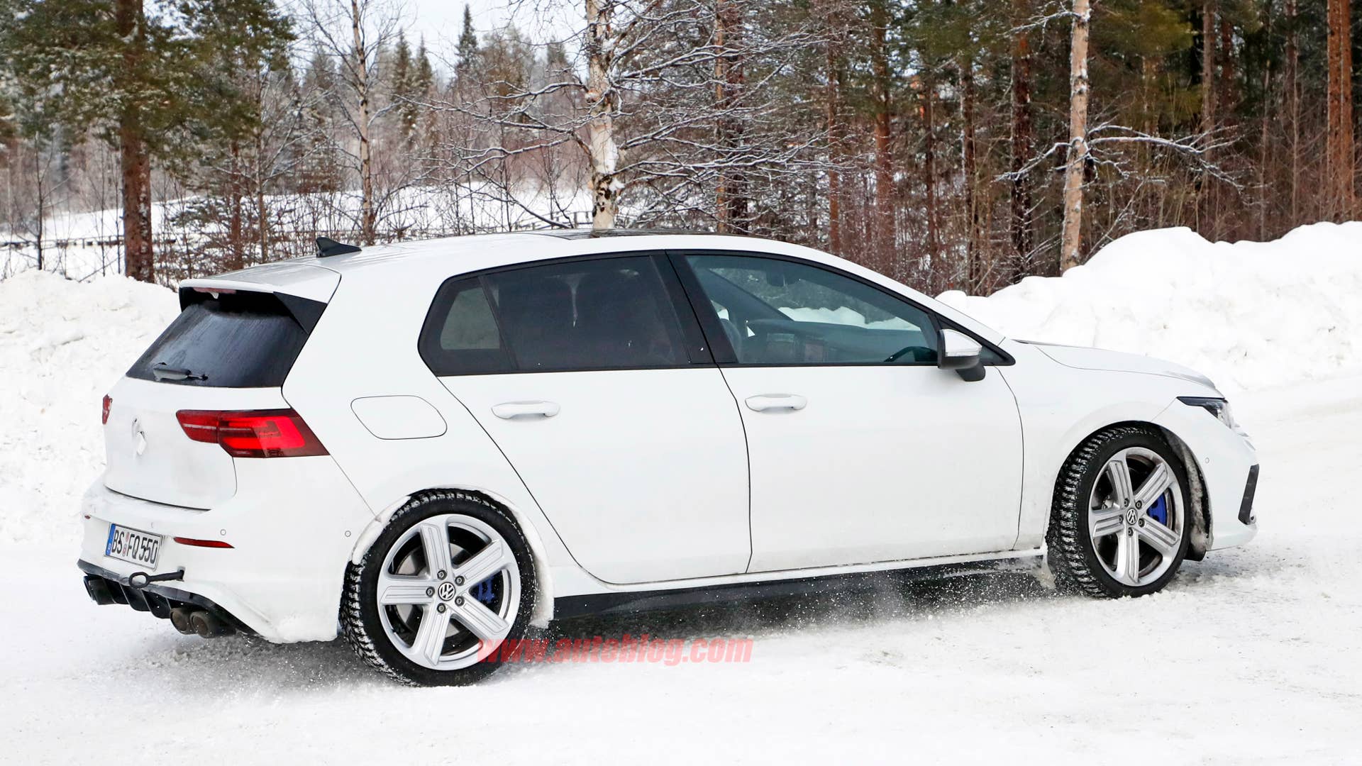 VW Golf R prototype