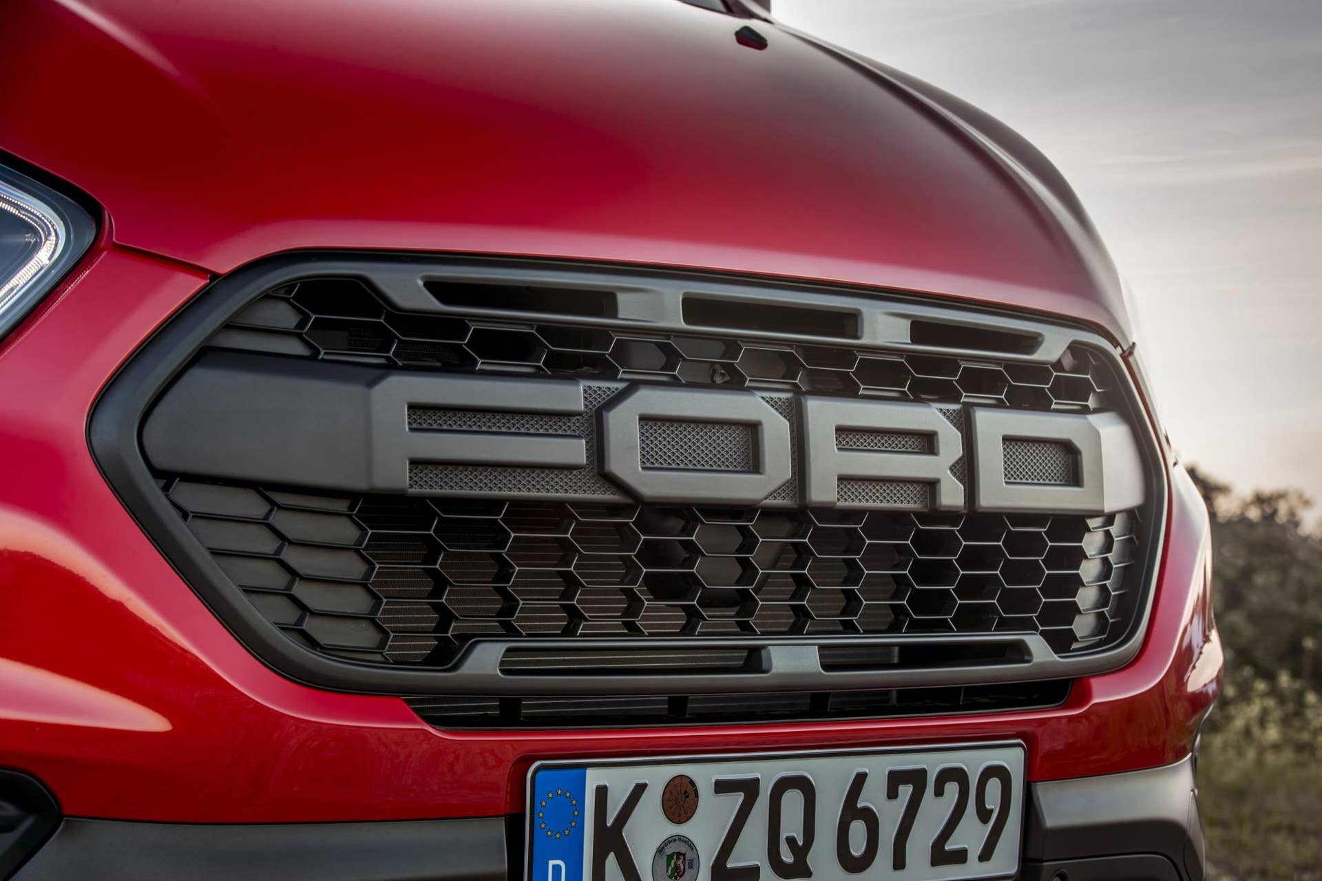 2020 Ford Transit Custom Trail