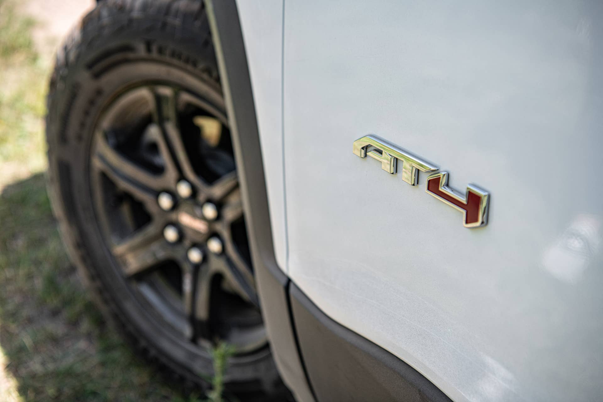 2020 GMC Acadia AT4