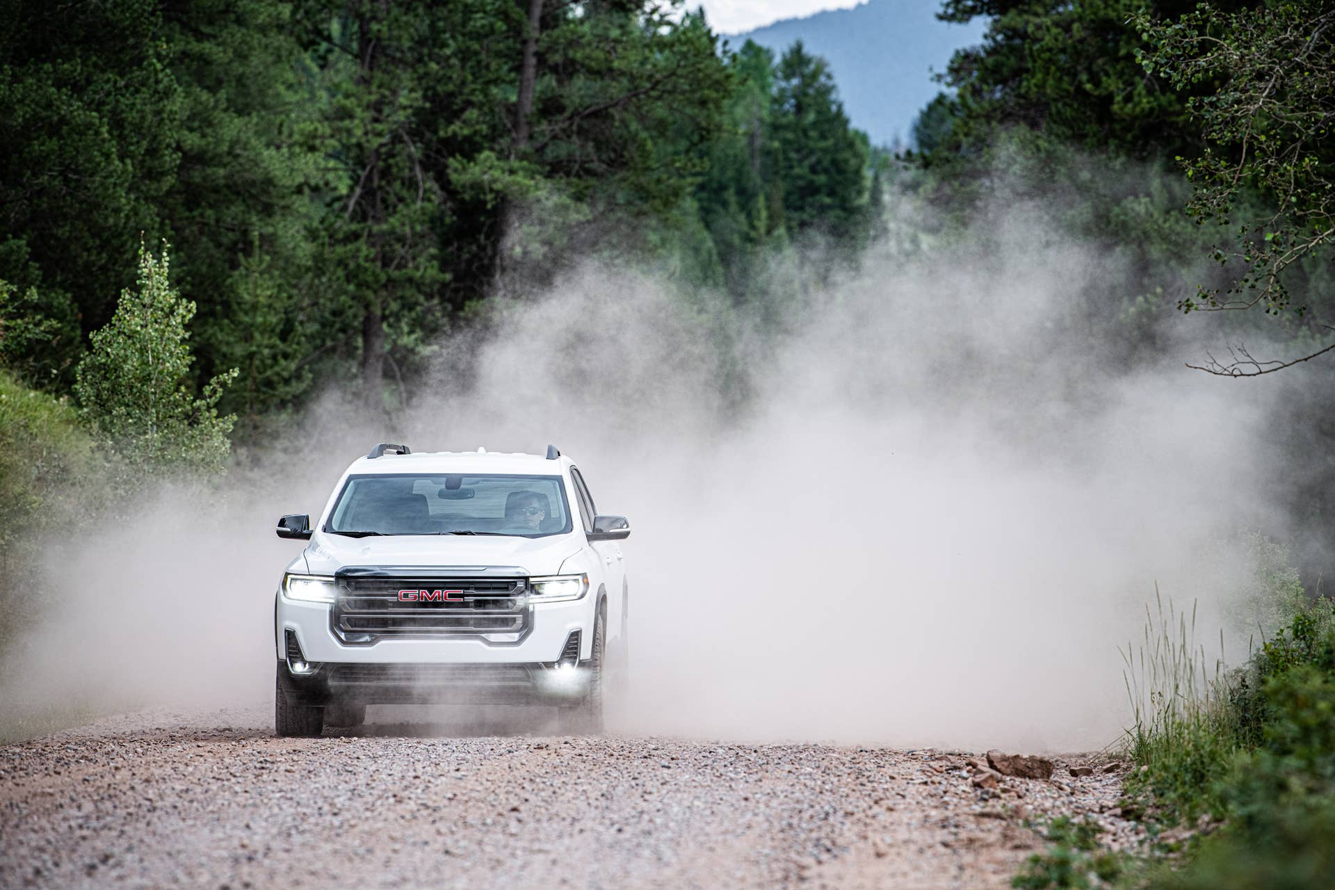 2020 GMC Acadia AT4