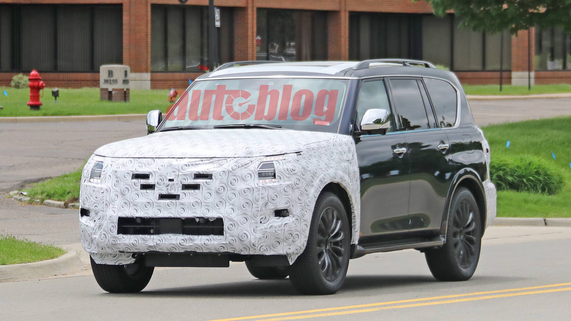 2021 Nissan Armada prototype