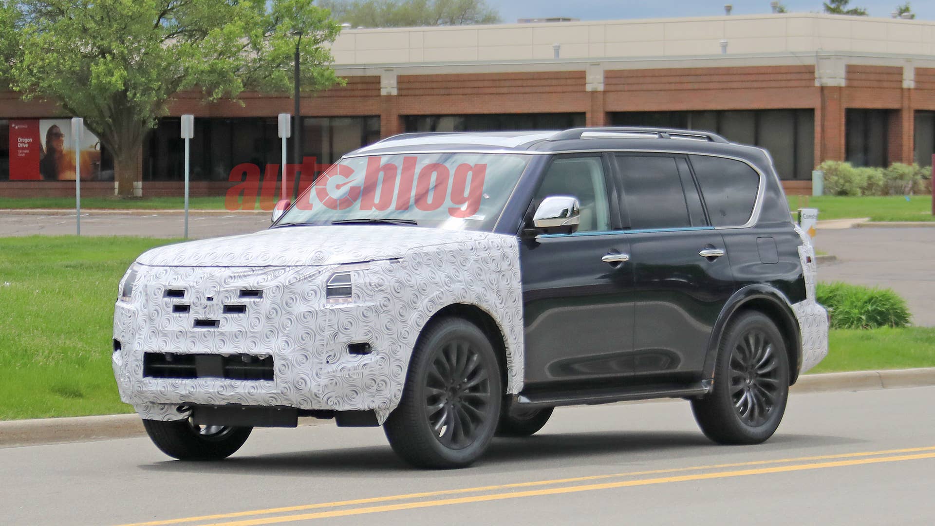 2021 Nissan Armada prototype