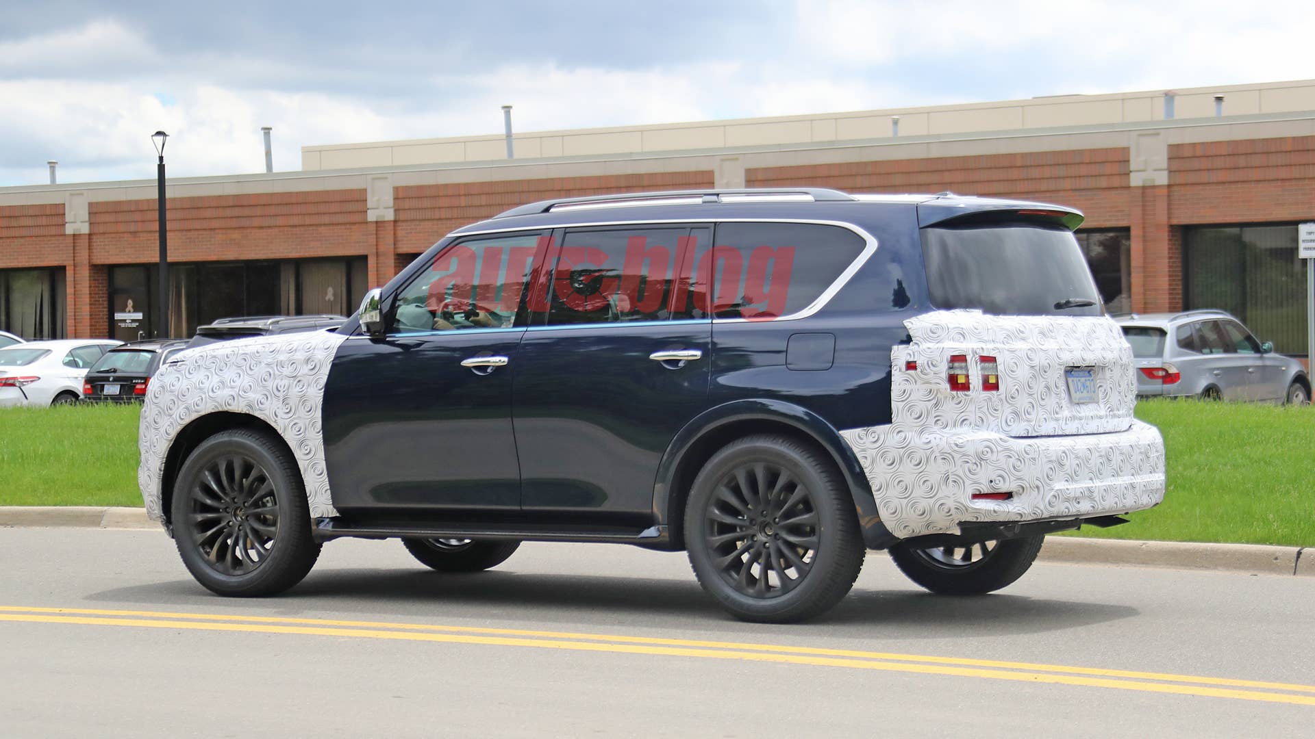 2021 Nissan Armada prototype