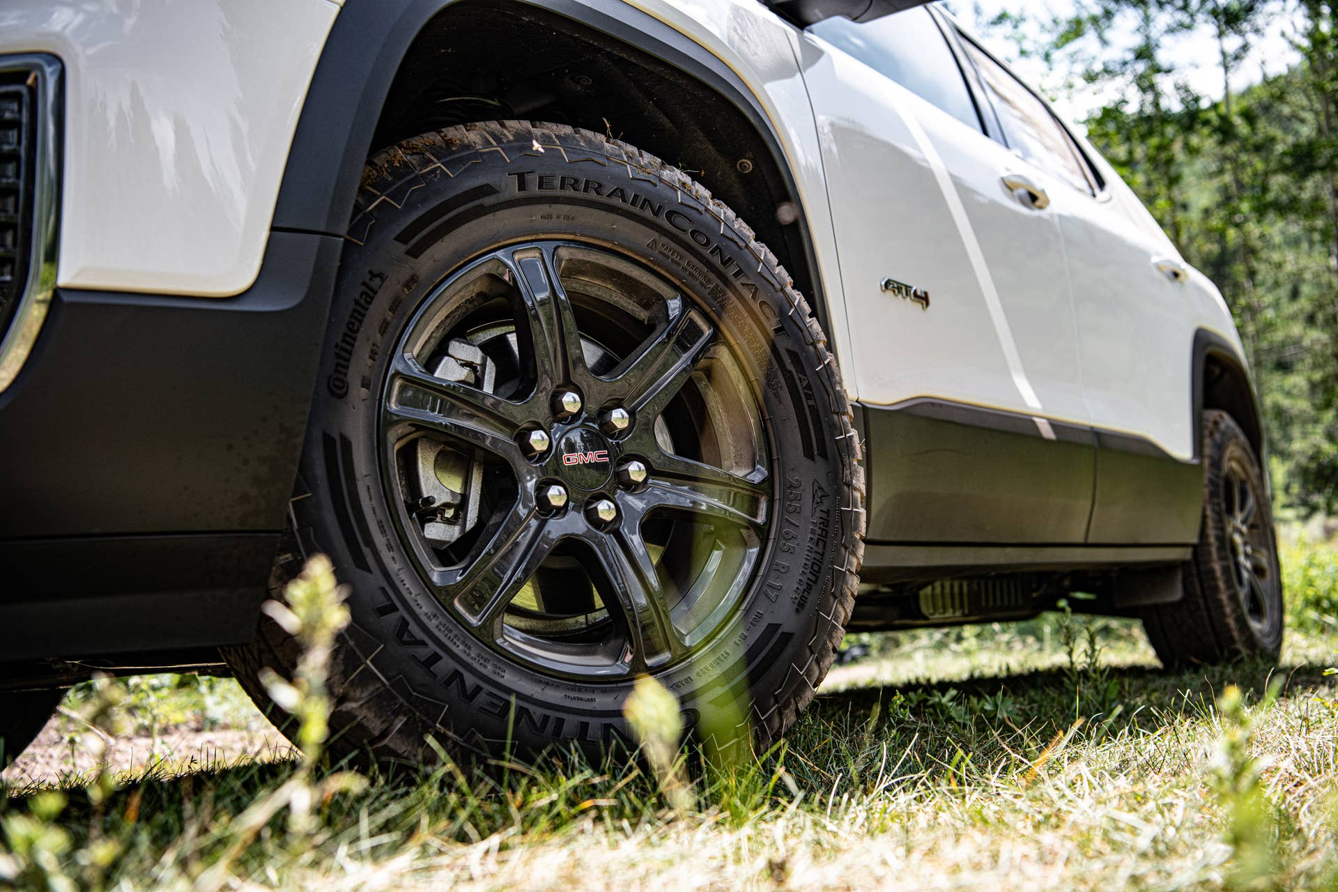 2020 GMC Acadia AT4