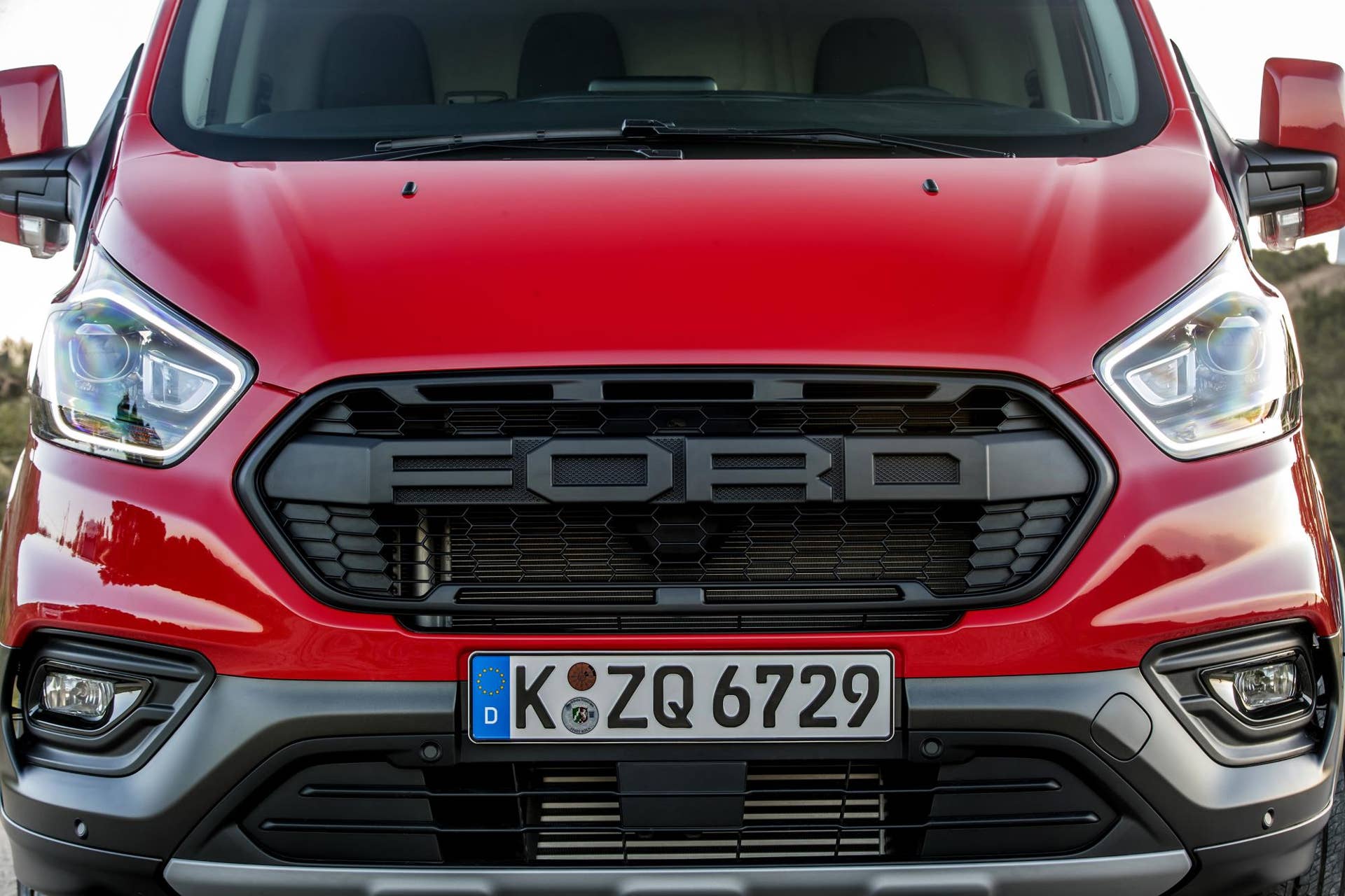 2020 Ford Transit Custom Trail