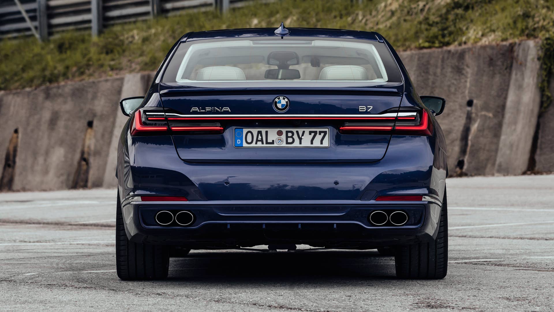 BMW Alpina B7